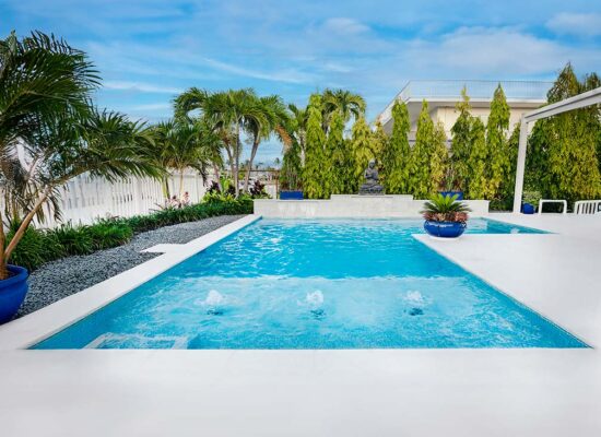 01-key-largo-pool