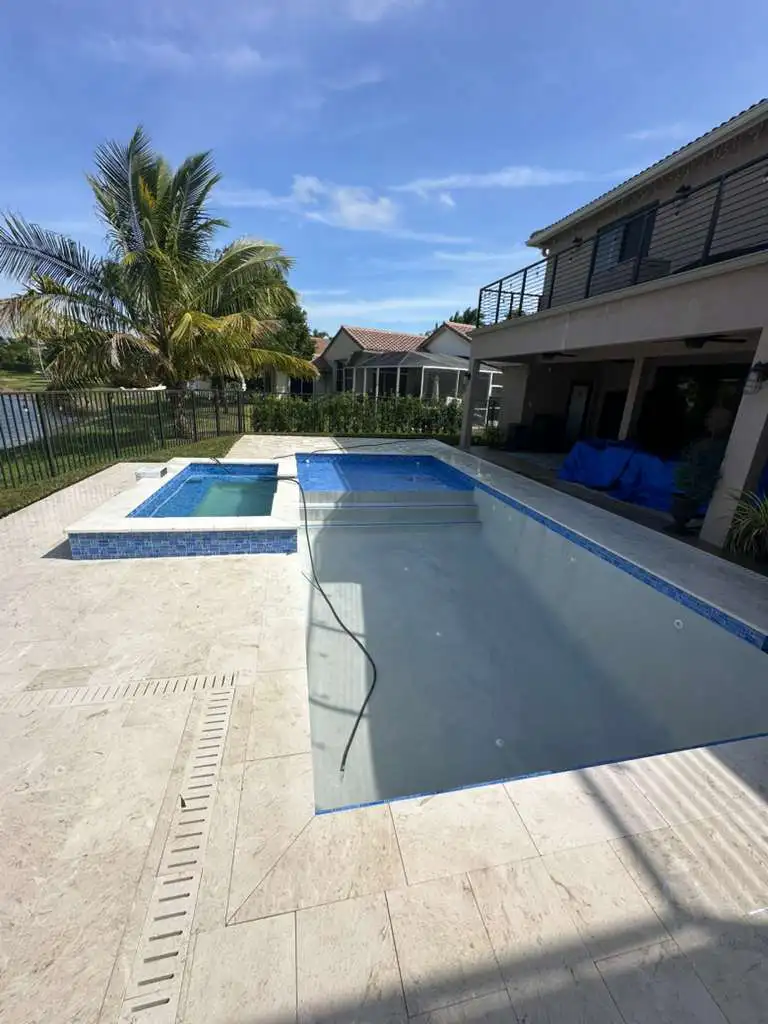 36-Weston-fl-pool construction-plaster